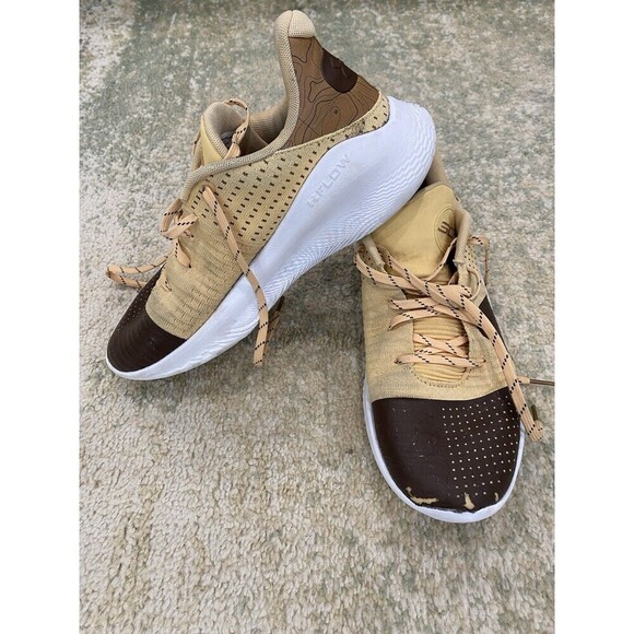 Under Armour Curry Low FloTro Beige Basketball Shoes Men's 10 Women's 11.5 - Picture 1 of 15